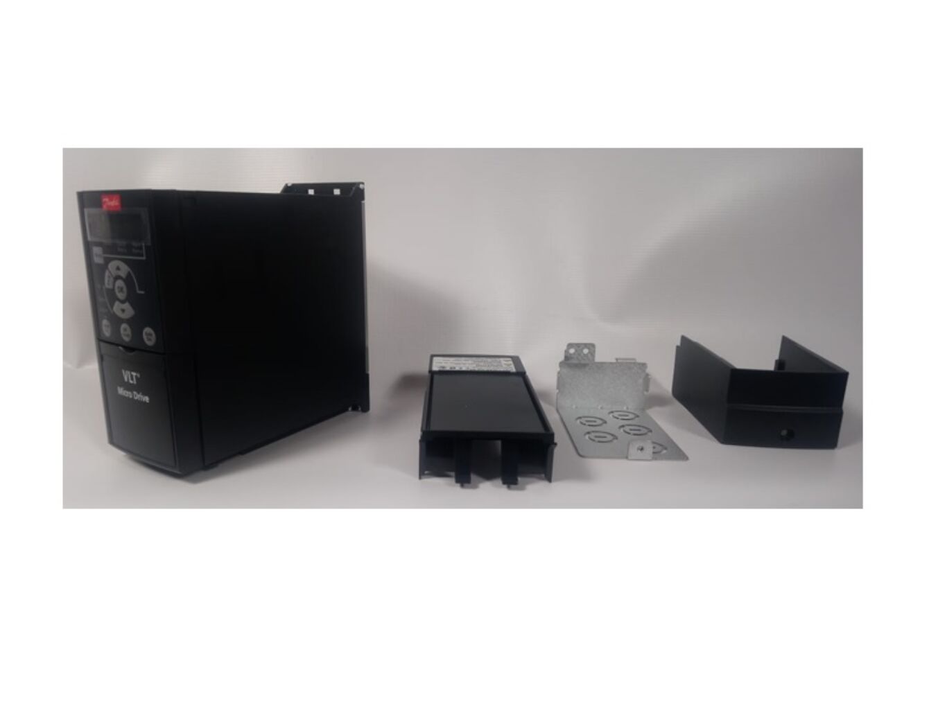 PK901090 : Flakt Woods VLT Micro Drive - Inverter Speed Controller - 6.8 amps 1.50kW 1ph 230V in 3ph 230V out manufactured by Danfoss