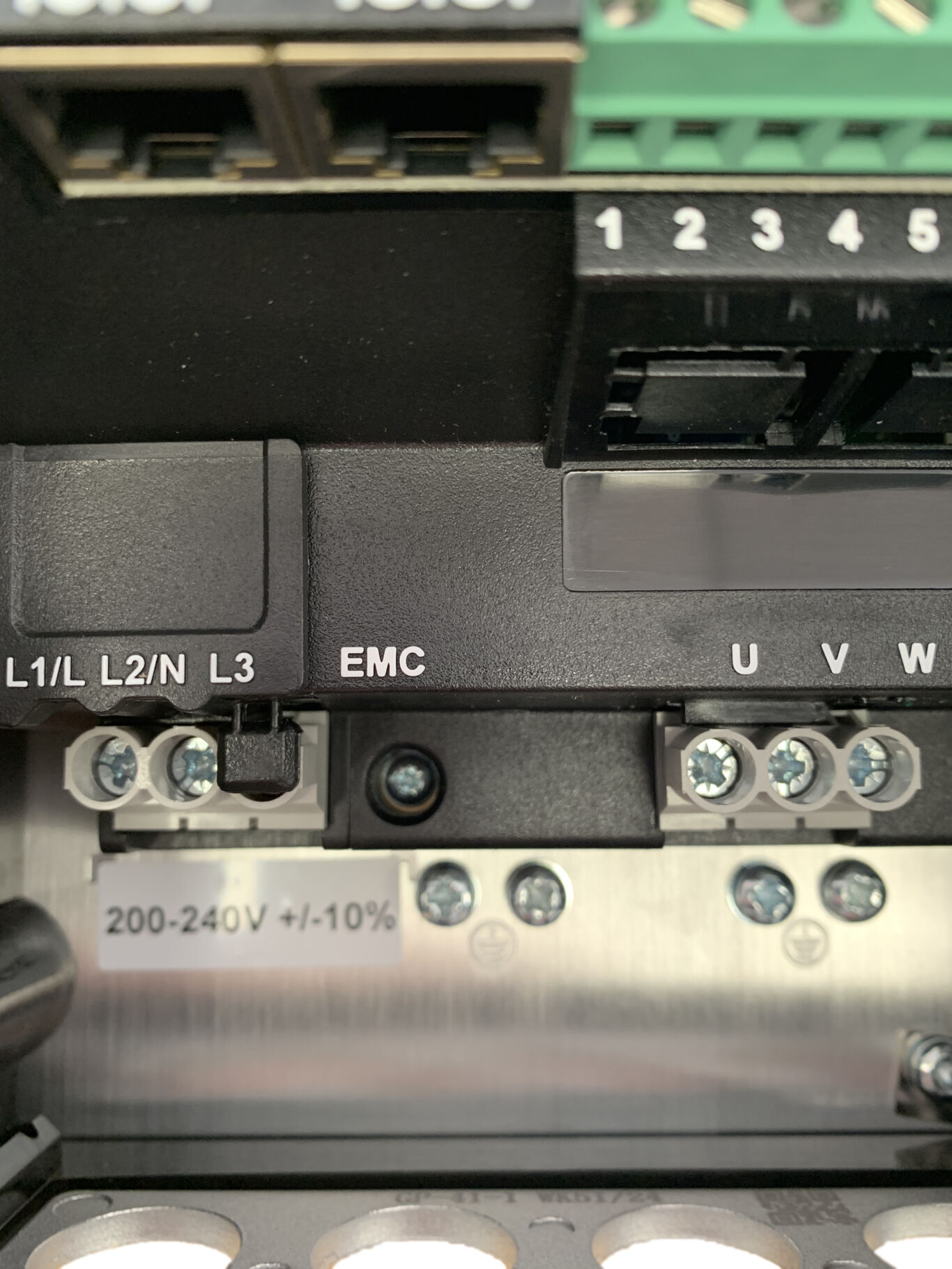 ODE-3-140022-3F1A : 3ph in to 3ph out 0.75kW 2.2Amp Inverter Speed Controller IP66 ODE-3-140022-3F1A